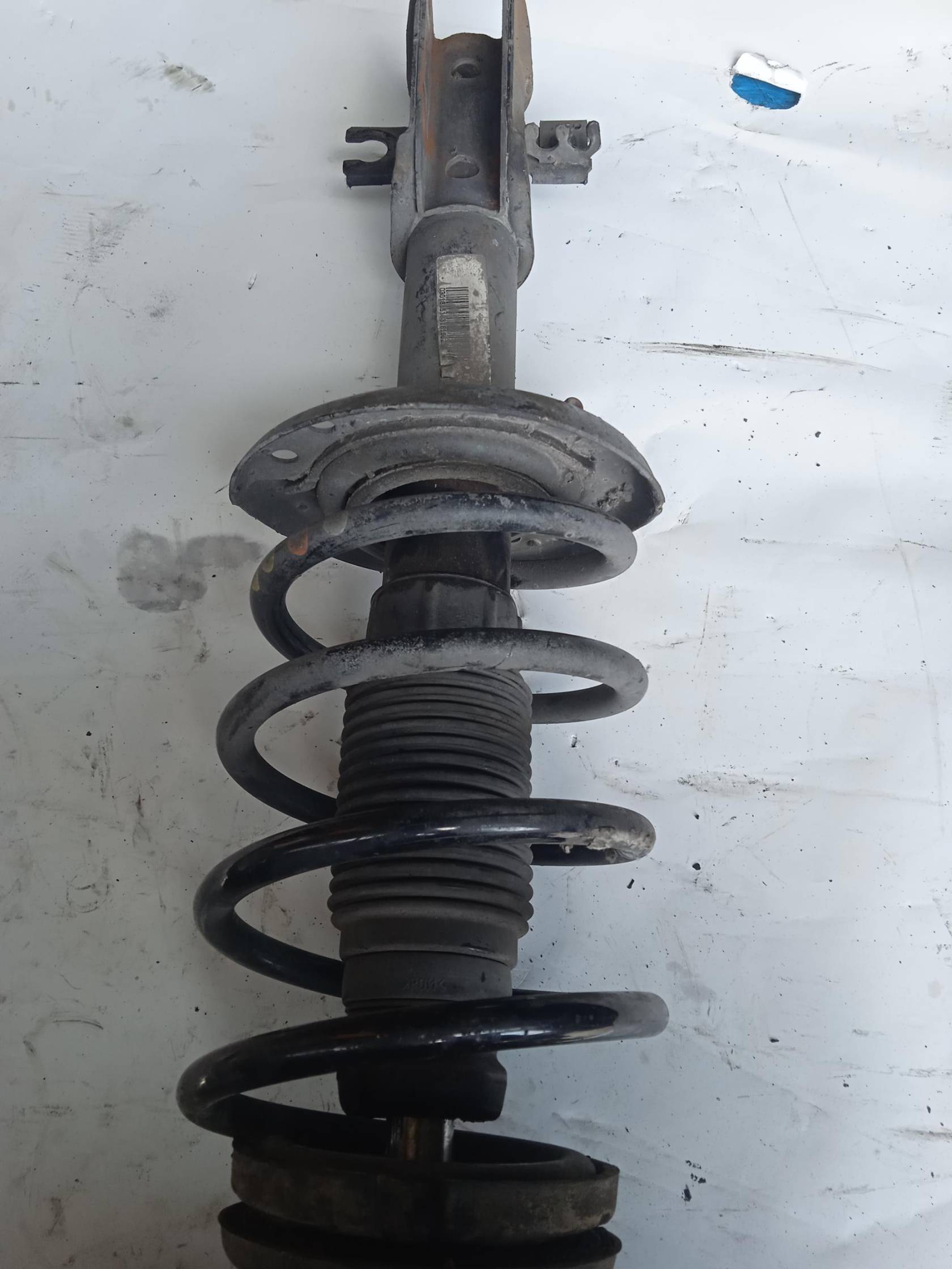 Ammortizzatore ant. dx.